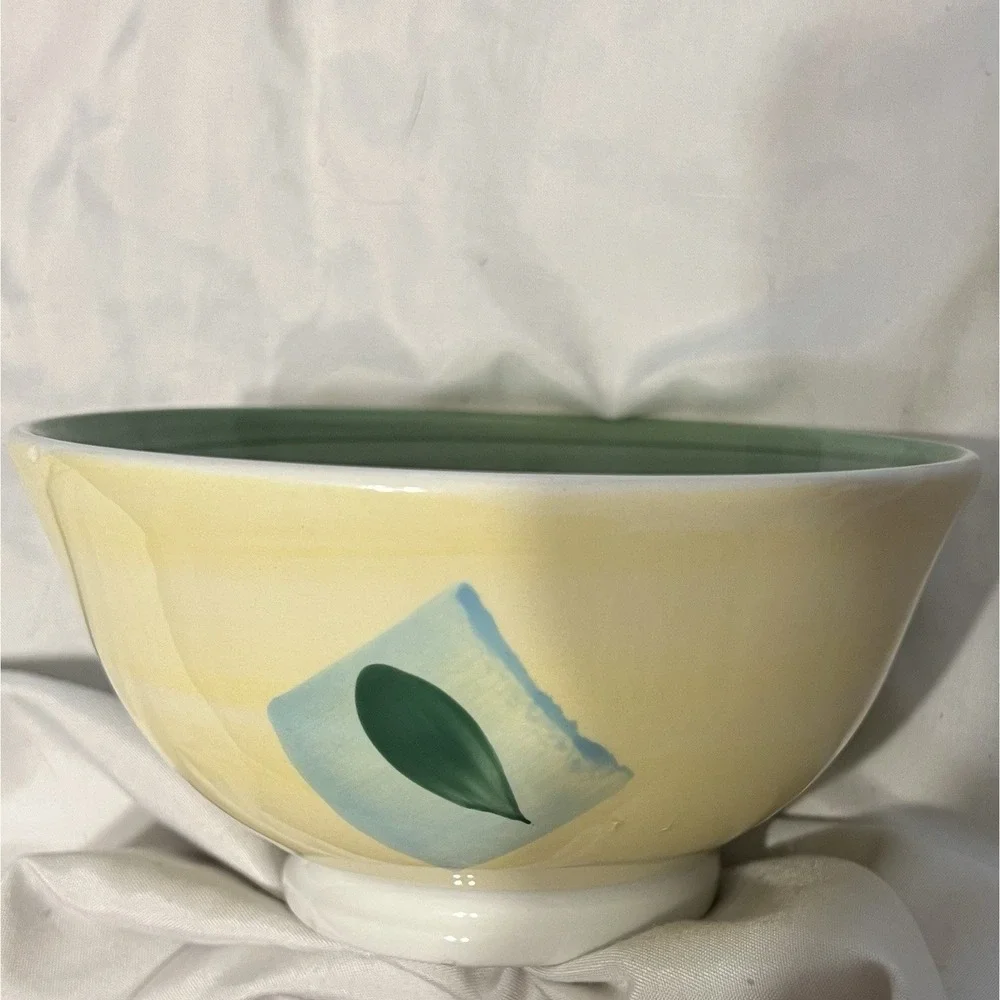 Pier 1 light yellow